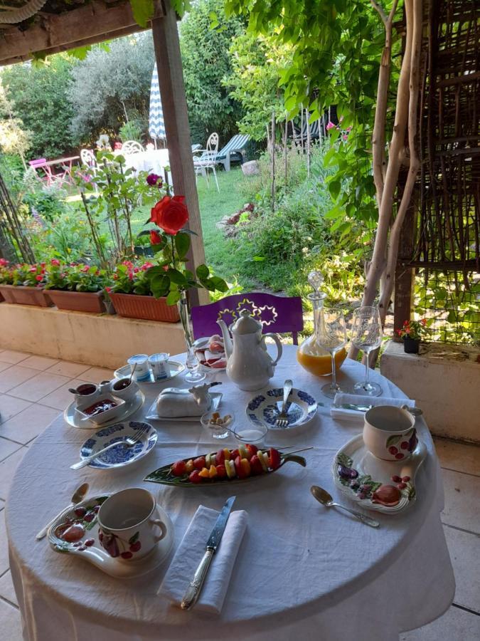 Bed and Breakfast Aux Glycines à Marcilly-Ogny Extérieur photo